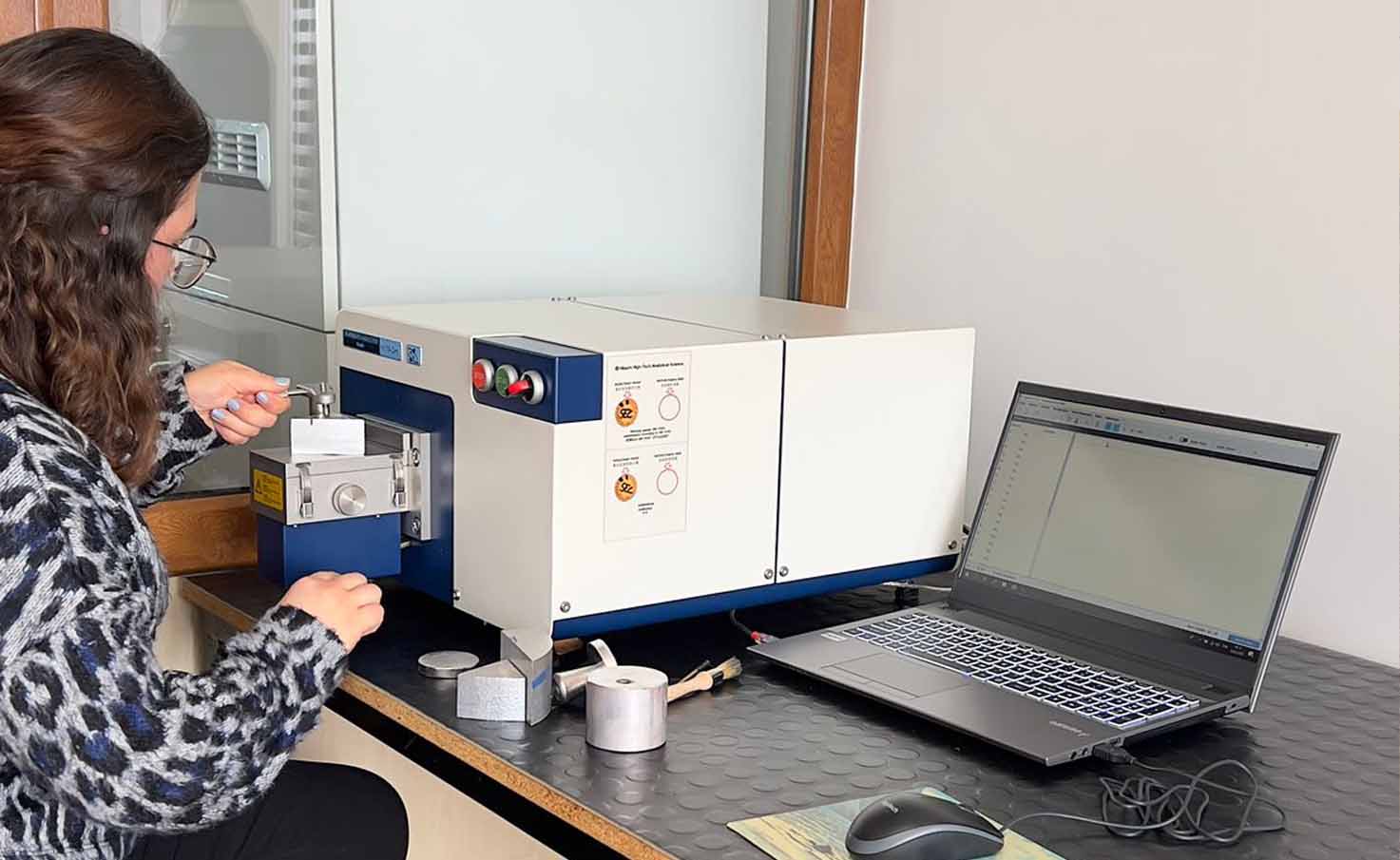 Tri Metalürji, Alüminyum Üretimlerinde Hitachi Foundry Master Smart Spektrometresiyle Kontrollere Başladı!
