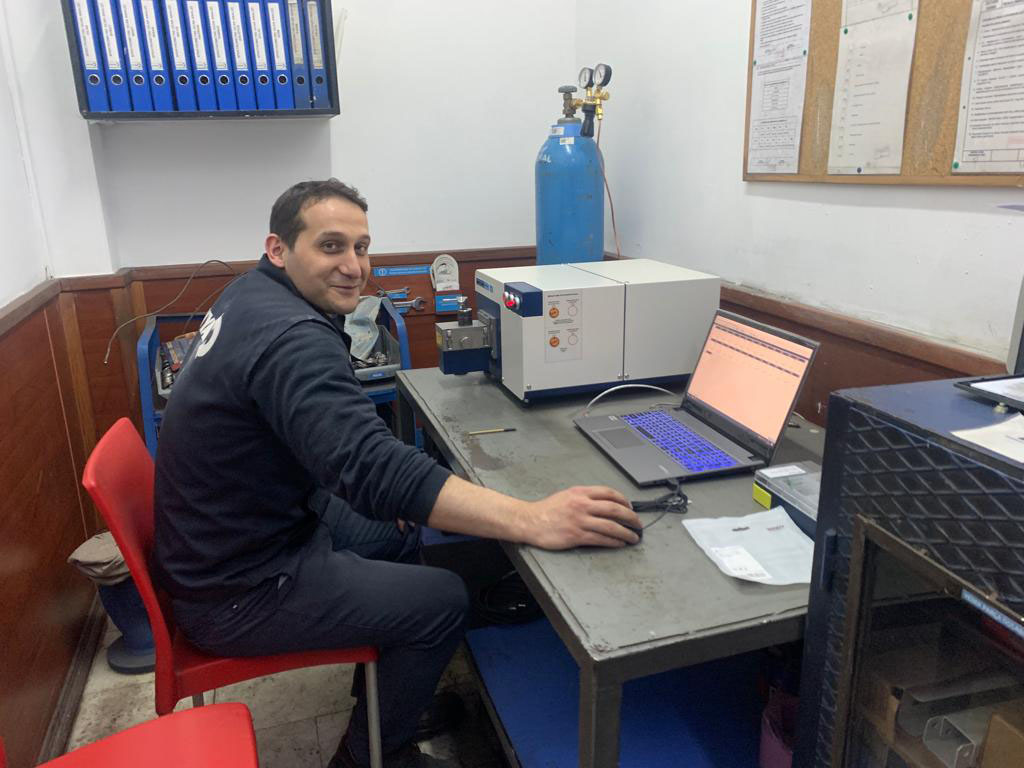Duyar Vana, Üretimlerinde Hitachi Foundry Master Smart Spektrometresiyle Kontrollere Başladı!